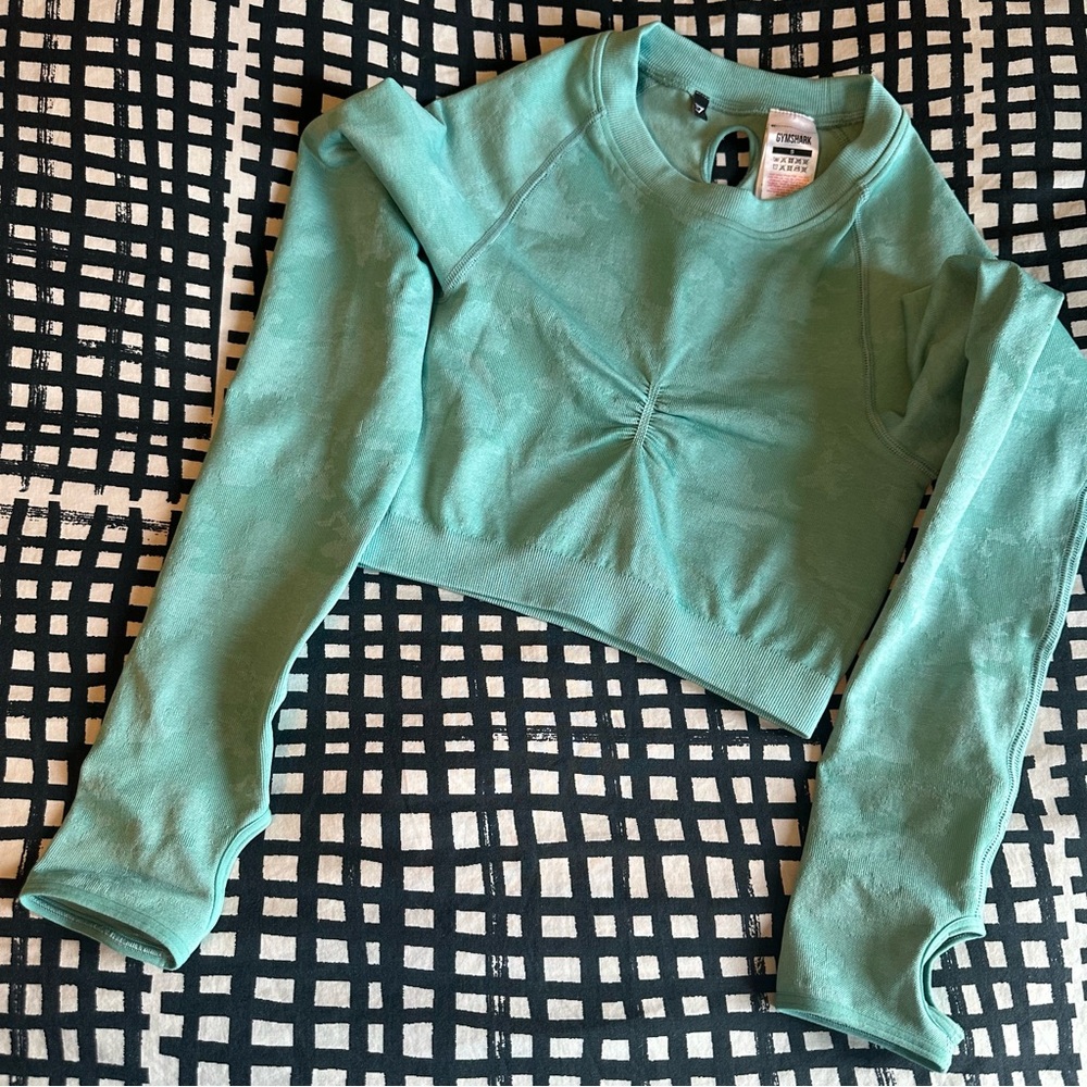 Gymshark Crop Long Sleeve